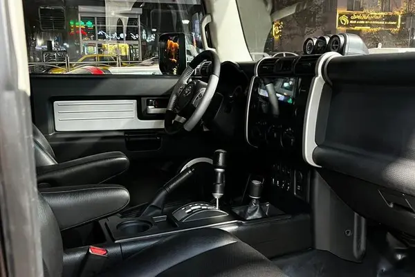 تویوتا، اف جی کروز