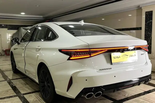 فونیکس، آریزو 8 (Z8)