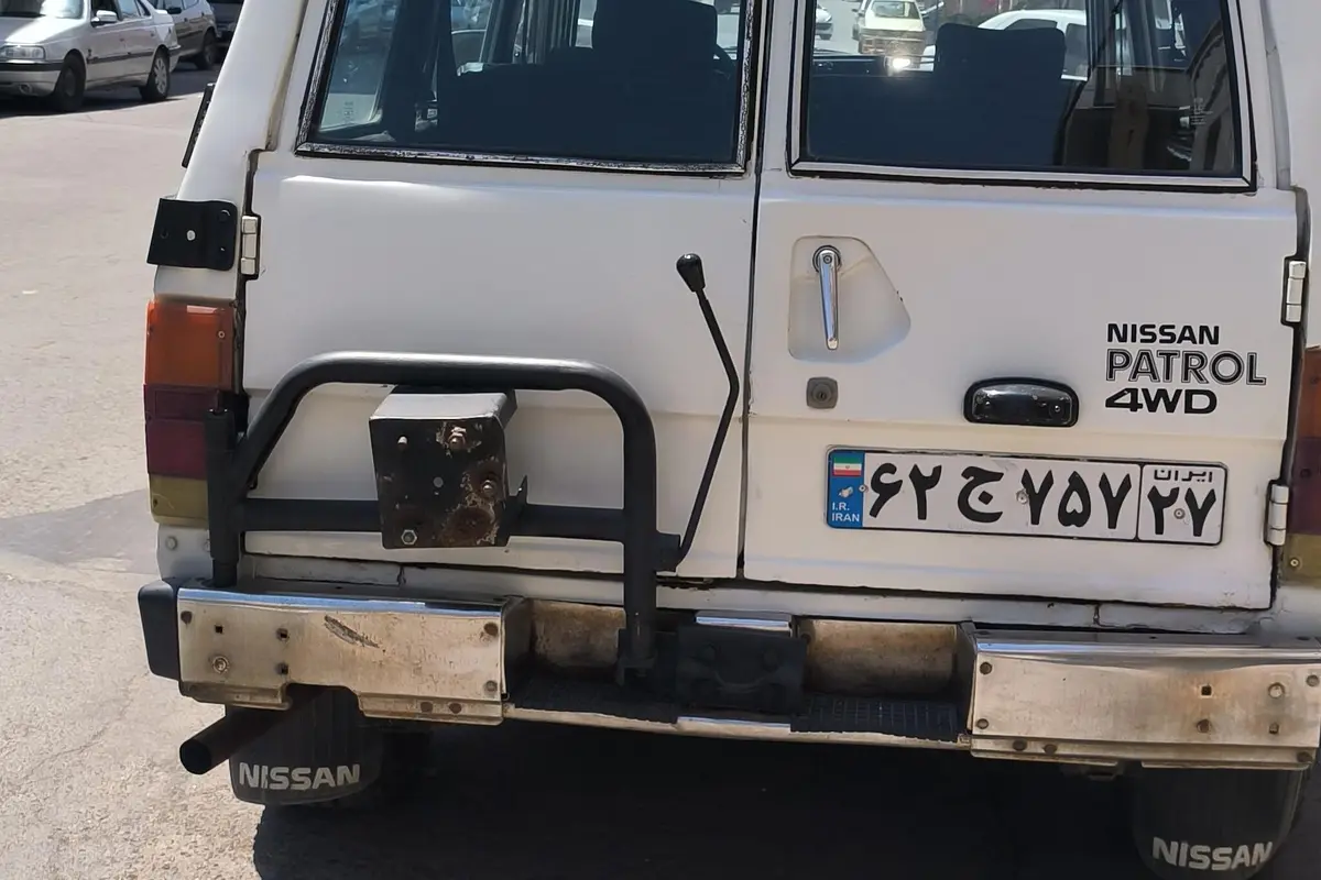 نیسان،  پاترول چهار در