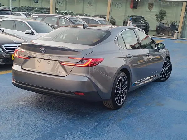 تویوتا، کمری هیبرید