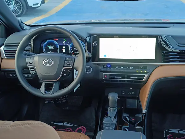 تویوتا، کمری هیبرید