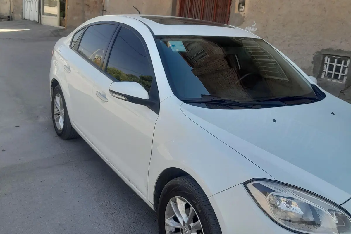 برلیانس،  H330