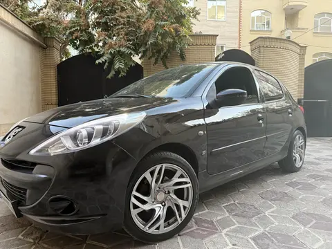 پژو، 207