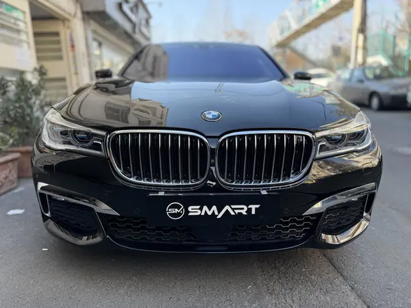 ب ام و، سری 7