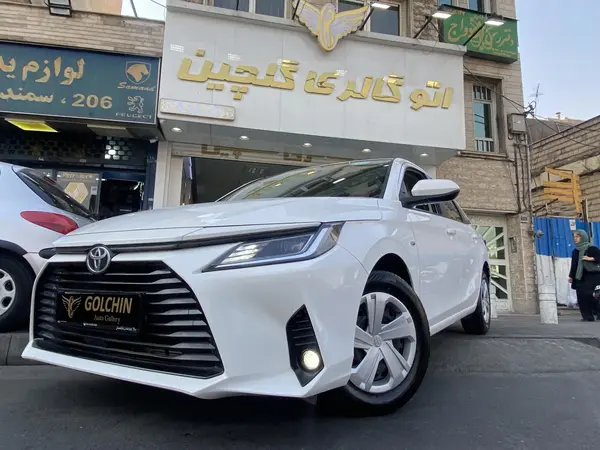 تویوتا، یاریس صندوق دار