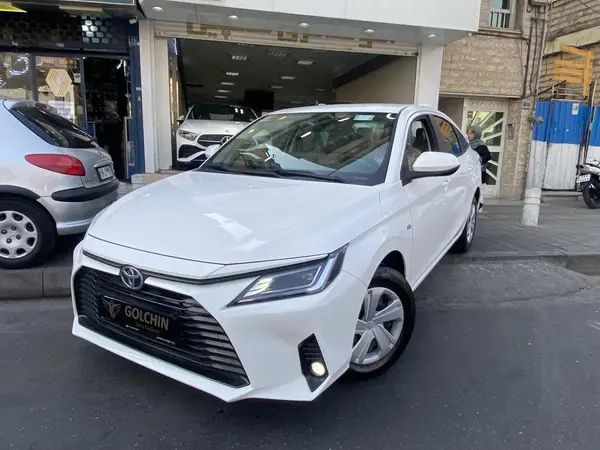 تویوتا، یاریس صندوق دار