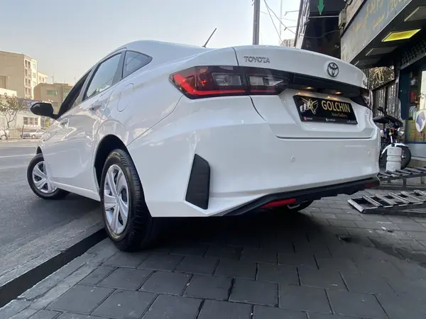 تویوتا، یاریس صندوق دار