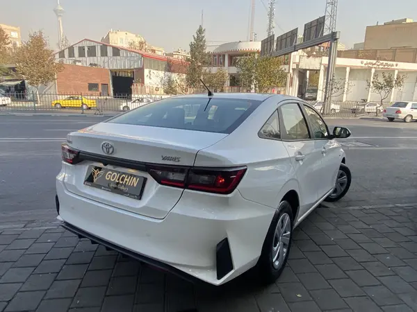 تویوتا، یاریس صندوق دار