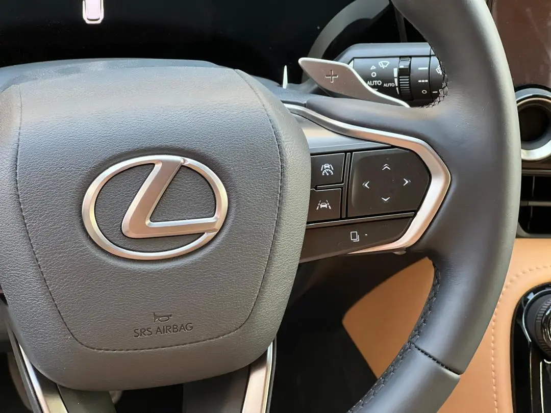 لکسوس،  NX هیبرید