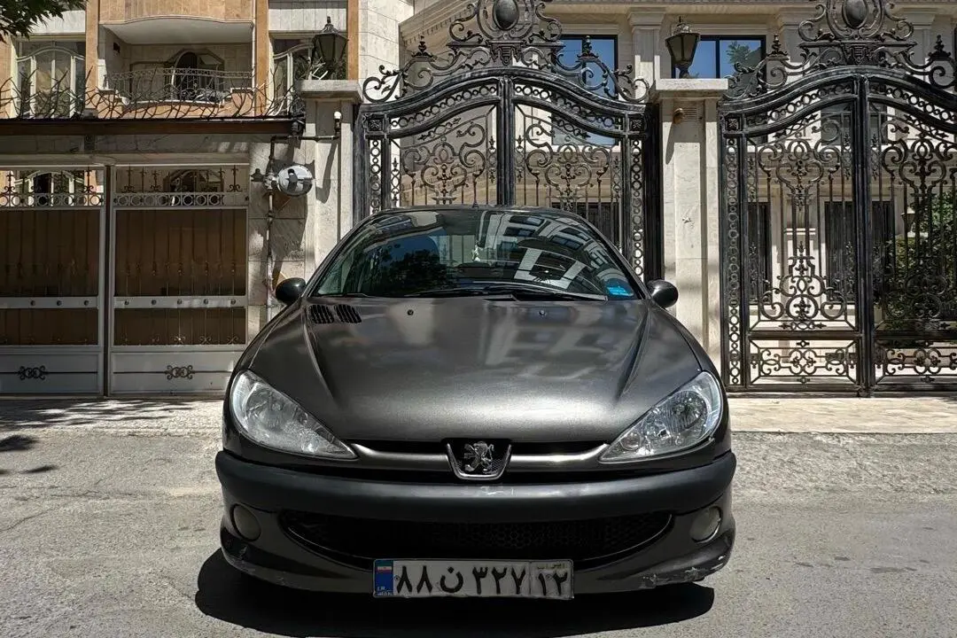 پژو،  206
