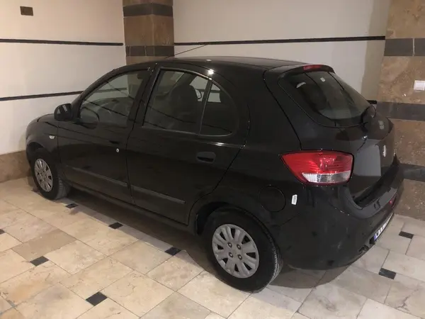 تیبا، هاچ بک