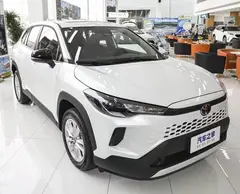 پیش فروش تویوتا، کرولا کراس هیبرید