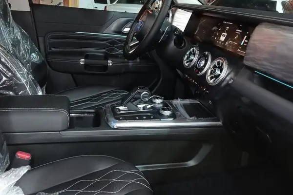 تانک، 300 مونتاژی