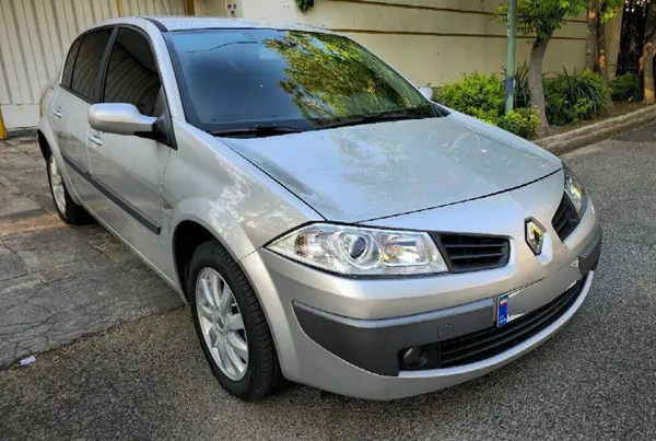 رنو، مگان (مونتاژ)