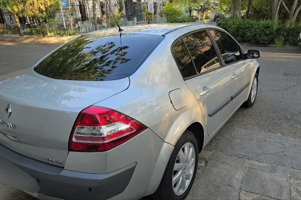 رنو، مگان (مونتاژ)