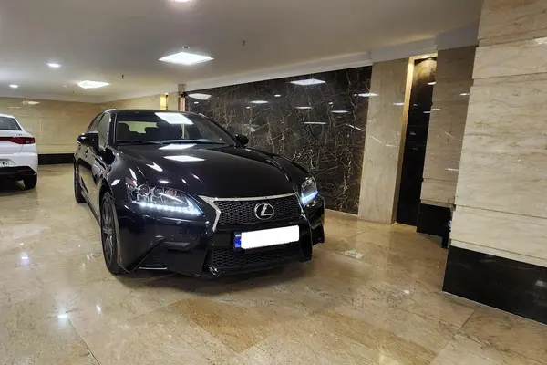 لکسوس، GS