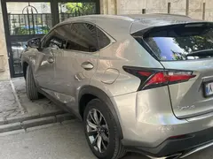 لکسوس، NX