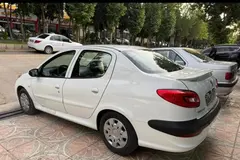 پژو، 207