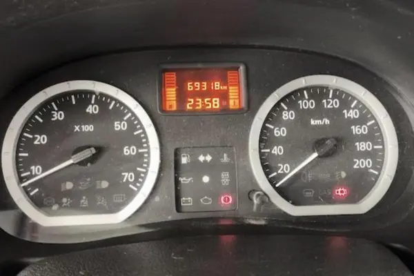 رنو  تندر 90