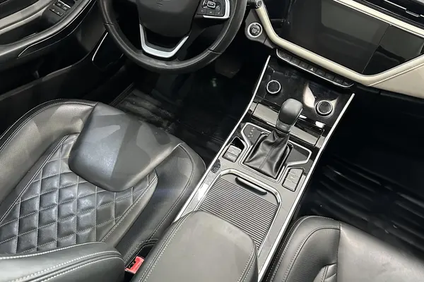 چری، آریزو 6