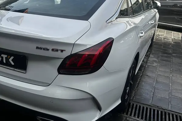 ام جی، GT
