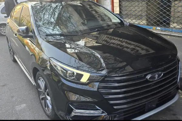 فونیکس، آریزو 6 پرو