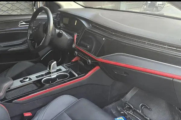 فونیکس، آریزو 6 پرو