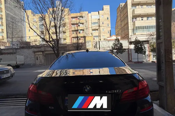 ب ام و، سری 5 سدان