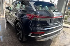 آئودی، Q4 e-tron