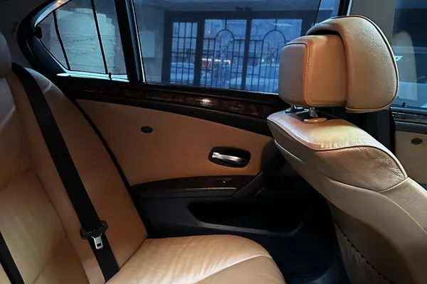 ب ام و، سری 5 سدان