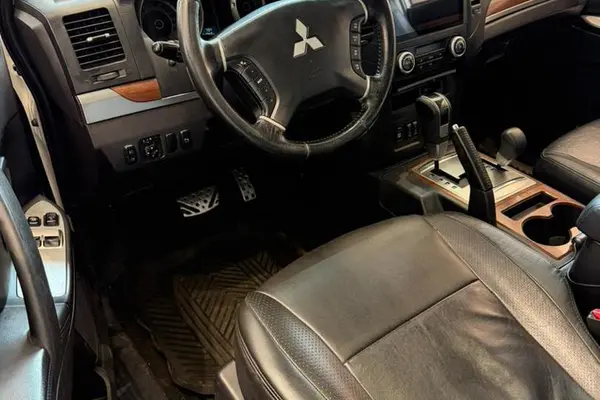 میتسوبیشی، پاجرو دو در