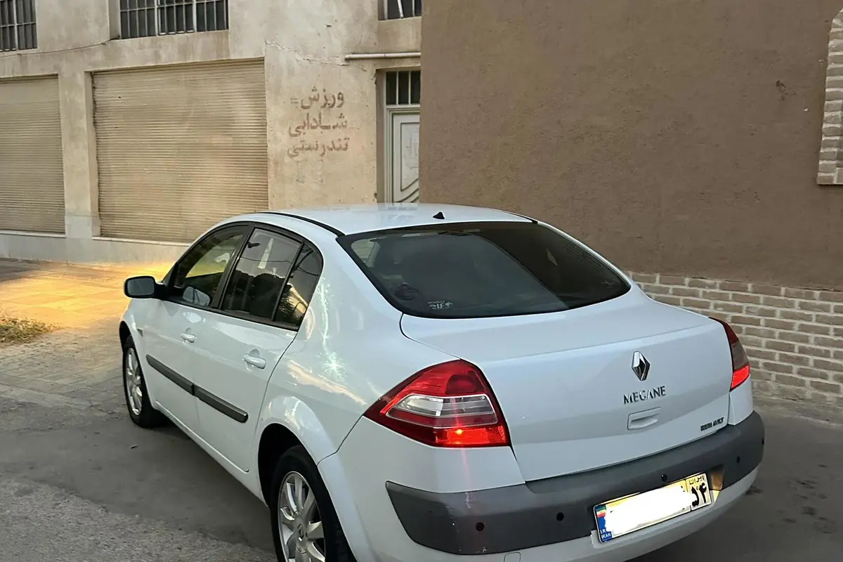 رنو،  مگان (مونتاژ)