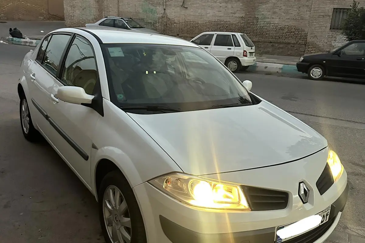 رنو،  مگان (مونتاژ)