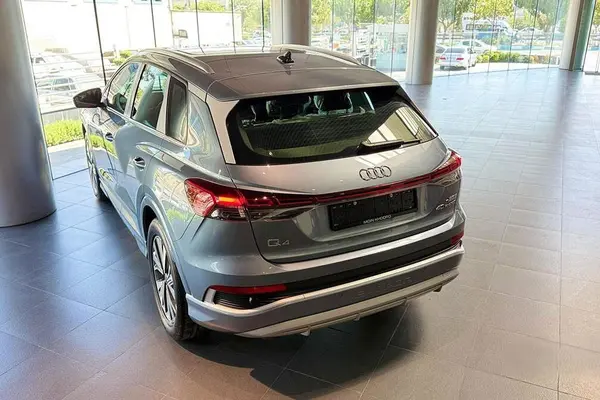 آئودی، Q4 e-tron