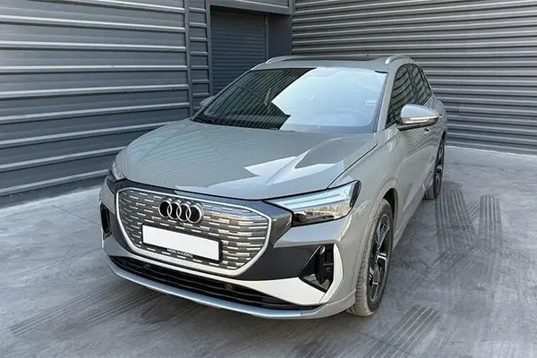 آئودی، Q4 e-tron