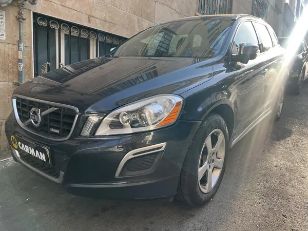 ولوو  XC60