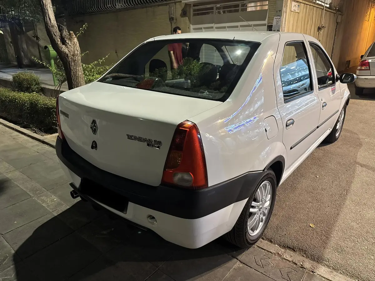 رنو،  تندر 90
