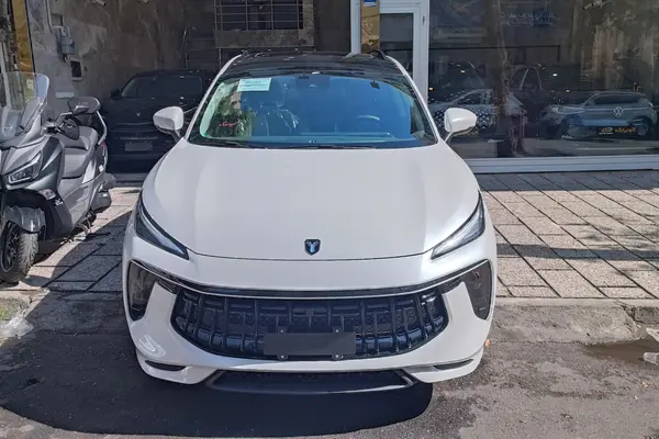 لاماری، ایما