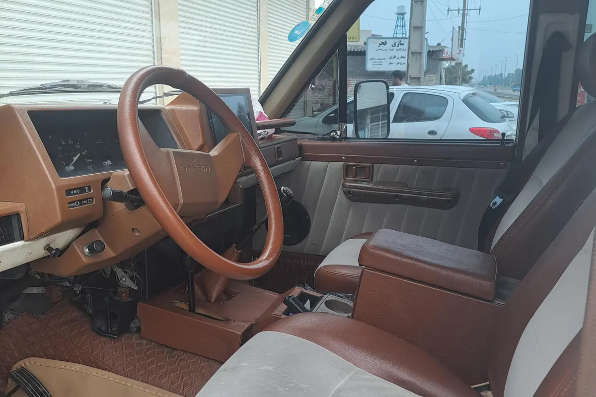 نیسان،  پاترول چهار در