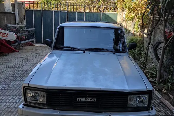 مزدا، وانت تک‌کابين