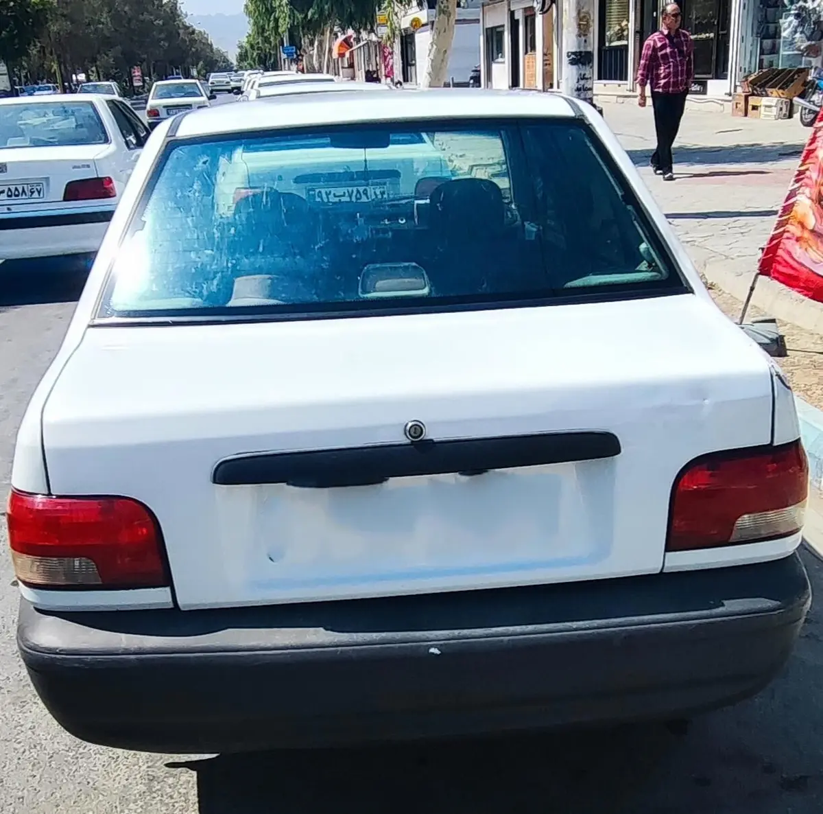 پراید،  صندوق دار