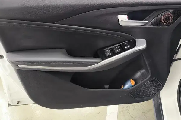 کی ام سی  X5