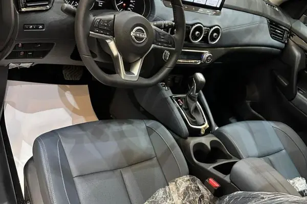 نیسان، قشقایی