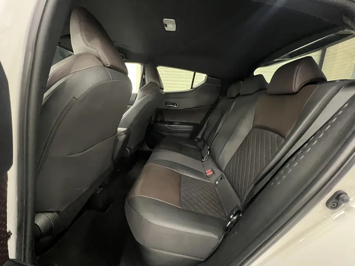 تویوتا  C-HR هیبرید