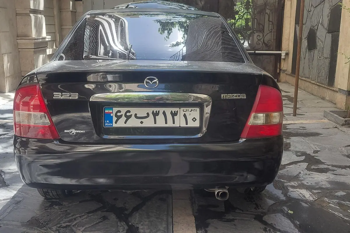 مزدا،  323