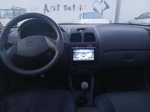 هیوندای  ورنا