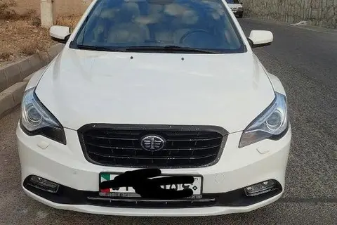 بسترن، B50F