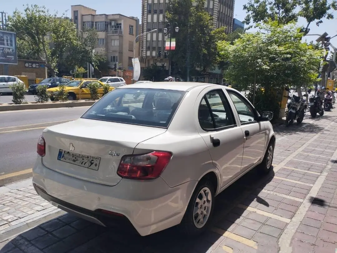 ساینا  S