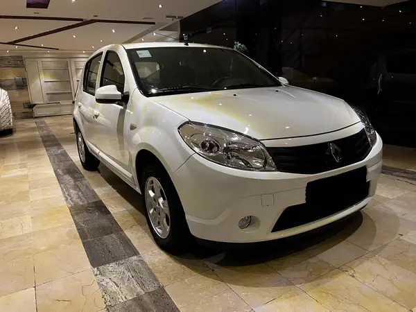 رنو، ساندرو