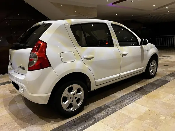 رنو، ساندرو